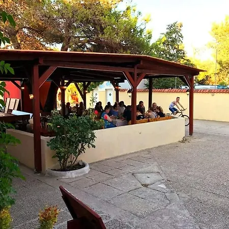 Campsite Mobilhomecharly *